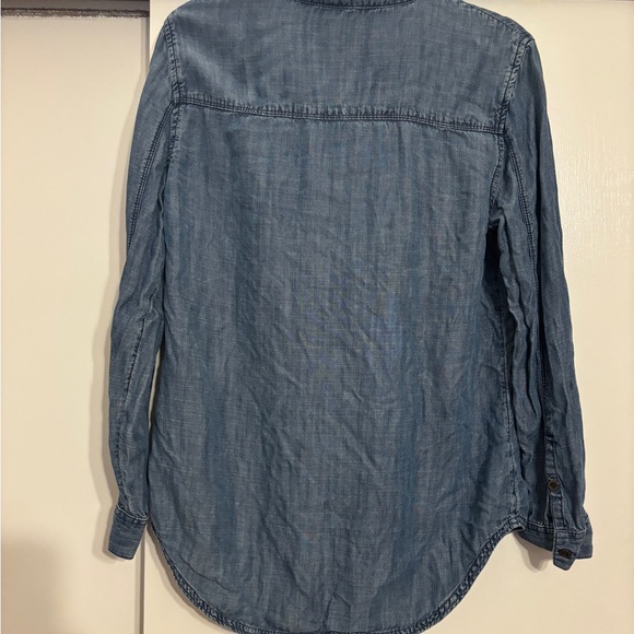 Banana Republic Blue Denim Shirt - Picture 5 of 6